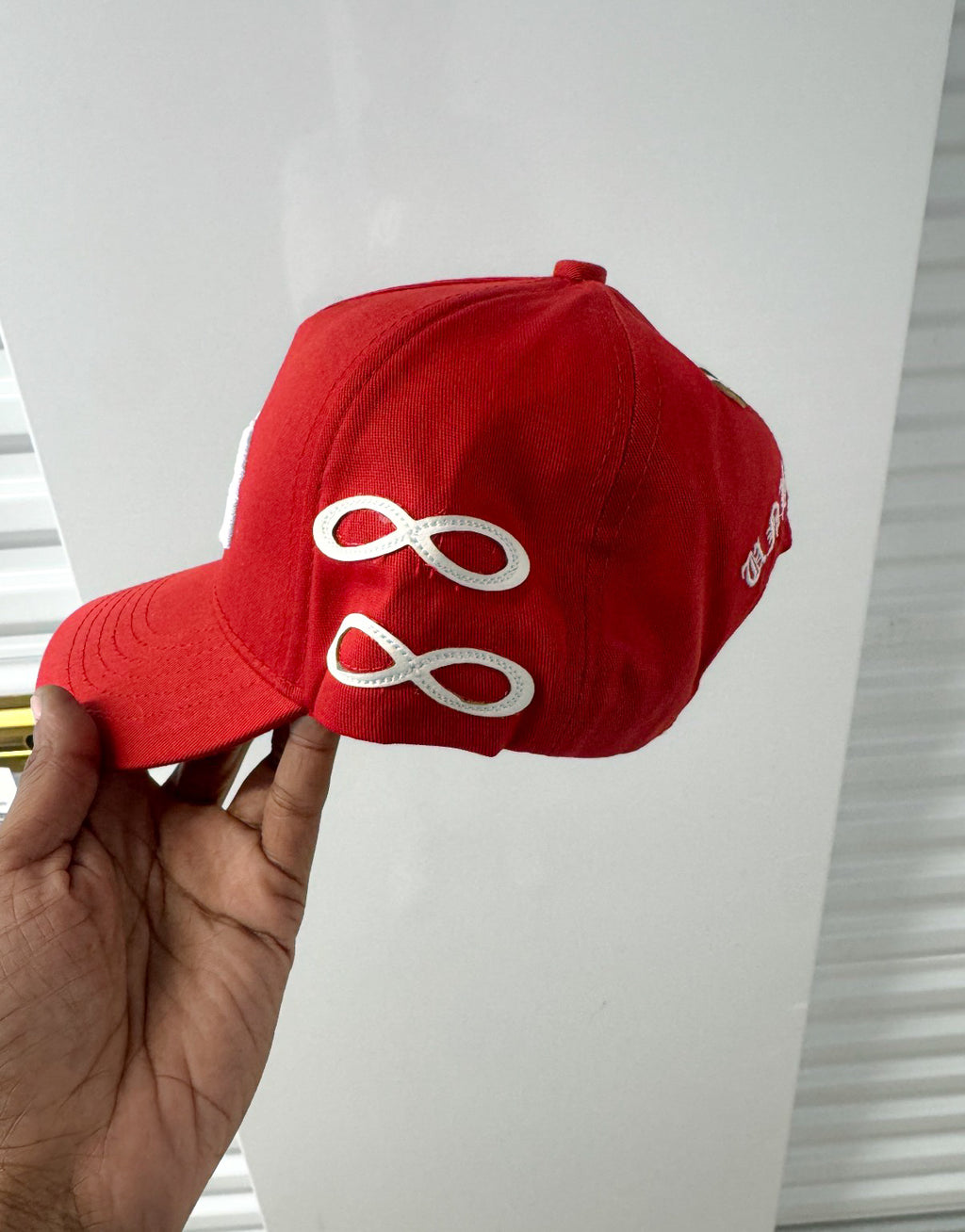 UNLIMITED PREMIUM RED HAT