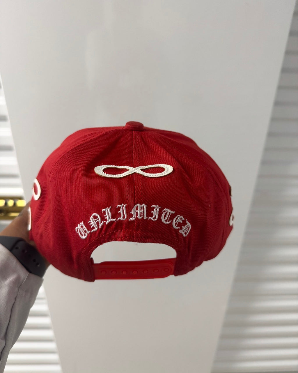 UNLIMITED PREMIUM RED HAT